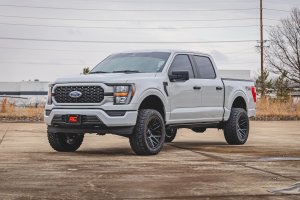 Ford F-150 Suspension Lift Kit - Front + Rear - Rough Country - 4 inch Lift Kit | Forged UCA | M1/M1 - '21-'24 Ford F-150 Suspension Lift Kit - Front + Rear - Rough Country - 4 inch Lift Kit | Forged UCA | M1/M1 - '21-'24